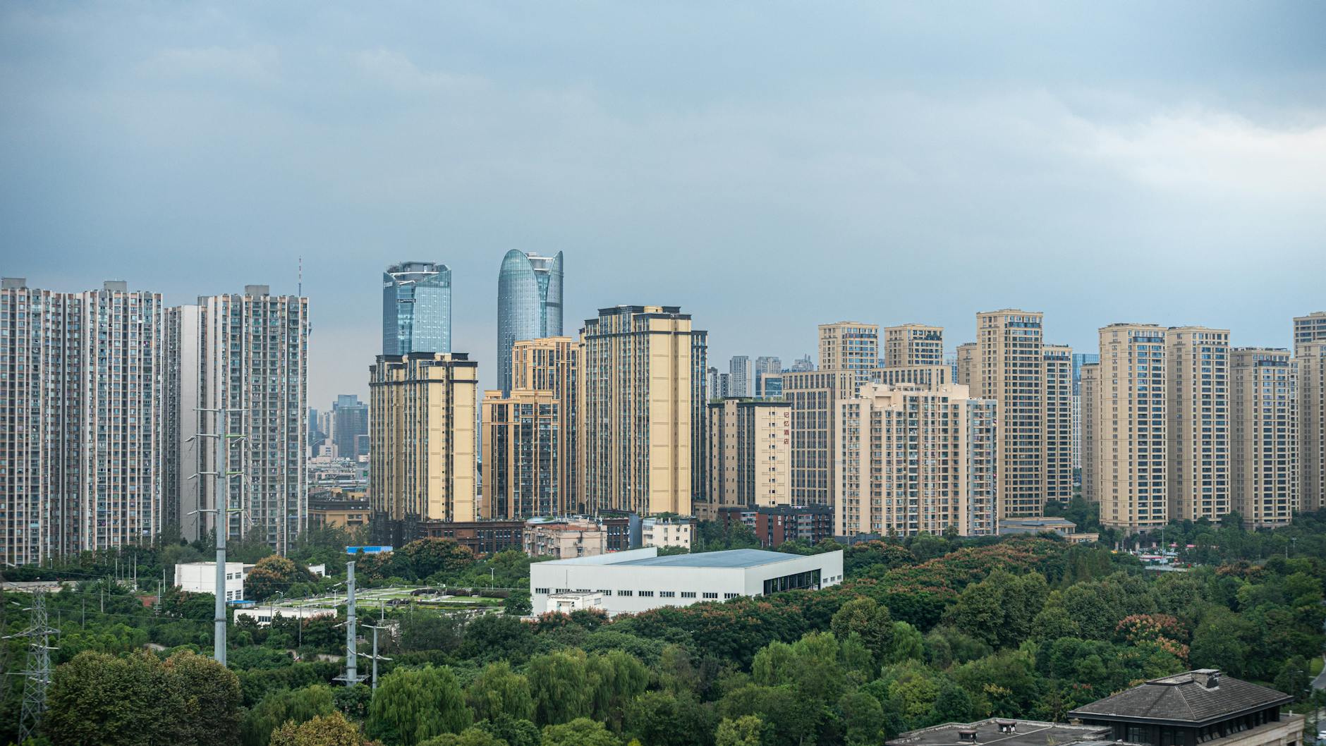 photo of high rise buildings in Chengdu. Chengdu itinerary